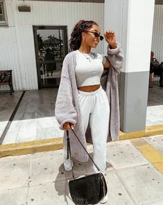 Fall Trends Outfits, Loungewear Outfits, Pastel Outfit, Chill Outfits, Cooler Look, Sporty Outfits, Outfit Inspo Fall, Fall Fashion Outfits, Airport Outfit