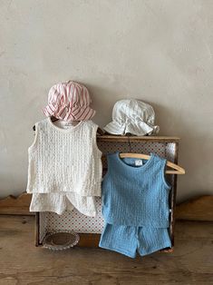 - Soft textured sleeveless top and shorts set- Made in South Korea*Matching girl dress, baby romper sold separatelySize1-2y : ~2'6" , 11~22lbs 2-3y: 2'6"~2'9" , 22~26.5lbs 3-4y: 2'9"~3'1" , 28.7~33lbs 4-5y: 3'1"~3'5" , 33-39lbs5-6y: 3'5"~3'9" , 39~44lbsCareMachine wash cold with like colors. Do not Bleach. Hang dry.Cool iron if needed. Do not dry clean. Girls Matching Dresses, Dog Nursery, Hair Socks, Mom Hats, Bag Boys, Baby Romper, Scarf Hairstyles, Swimwear Accessories, Shorts Set