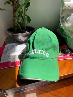 Original Boston Celtics Cap "Champion x NBA", great quality, excellent and comfortable fabric, perfect condition, You can text me for any extra info! Boston Celtics Cap, Vintage Boston, Vintage Hat, Boston Celtics, Text Me, Hats Vintage, Sun Hats, Caps Hats, Nba