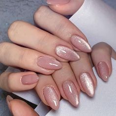 Ombre Nails Chrome Tips, Jelly Pink Chrome Nails, Short Almond Nails Cat Eye, Almond Simple Nail Ideas, Shimmer Nails Acrylic, Summer Wedding Guest Nails, Neutral Cat Eye Nails, Nude And Pink Nails, Jelly Glitter Nails