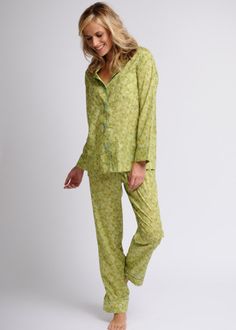 Cotton Voile Pajama Set- Meadow $148. New! Light, airy, and ultra-soft, these printed cotton voile pajamas are perfect for summer. #madeintheusa #cottonpajamas #womenscottonpajamas Luxury Pajamas, Comfort Clothes, Cotton Sleepwear, Night Wear