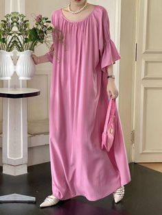 Casual Pink Chiffon Midi Dress, Pink Flowy Casual Chiffon Dress, Pink Flowy Chiffon Casual Dress, Casual Flowy Pink Chiffon Dress, Casual A-line Chiffon Dress, Long Chiffon Dress For Spring, Casual Pink Chiffon Dress For The Beach, Casual Pink Chiffon Beach Dress, Plain Pink Summer Dress