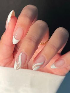 Acrylic Nails Natural, Oval Nails, Elegant Nails, Nail Arts, French Manicure, Acrylic Nail Designs