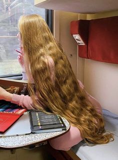 Mid Thigh Length Hair, Honors Student, Hair Motivation, Extremely Long Hair, Rapunzel Hair, Long Red Hair, Corte De Cabelo Masculino, Super Long Hair, Very Long Hair