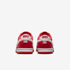 Brand: Nike Model: Dunk Low (GS) Nickname: 'Valentine's Day Solemates'Colorway: Fire Red / Pink Foam - Light CrimsonSKU: FZ3548-612Release Date: 02/04/2024 Valentines Dunks, Yeezy Boots, St Valentine, Ugg Tasman, Nike Models, Dunks Nike, Nike Kids, Nike Dunk Low, Red Fire