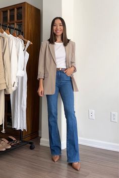 Emilie patch-pocket sweater lady … curated on LTK Networking Event Outfit, Event Outfit Ideas, Corporate Attire Women, Business Casual Jeans, Outfit Elegantes, Classy Business Outfits, Business Professional Outfits, Look Jean, Business Attire Women