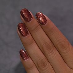 Fiery Burnt Orange Holographic Nail Polish Ilnp Nail Polish, Copper Nails, Neon Green Nails, Orange Nail Polish, Gold Glitter Nails, Chrome Nails Designs, Holographic Nail Polish, Rose Gold Nails, Orange Nails