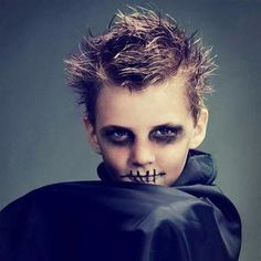 Kids' DIY costumes for Halloween that start with your makeup bag Halloween Makeup For Kids, Vogue Kids, Vampire Makeup, Diy Kostüm, Halloween Zombie, Zombie Costume, Zombie Makeup, Halloween Costumes Makeup