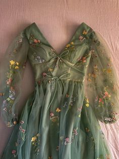 Fairycore Sage Green Forest Fairy Floral Dress Plus Size Prom Corset Dress - Etsy Bulgaria Red Hoco, Elegant Homecoming Dresses, Tea Length Prom Dress, Formal Ideas, Wedding Evening Gown, Green Evening Dress, Green Tulle, 파티 드레스, Long Sleeve Prom