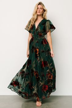 Formal Wedding Guest Dress Fall Long, Fantasy Wedding Guest Outfit, Fall Floral Bridesmaid Dresses, Fall Formal Wedding Guest Dress, Fall Wedding Dresses Guest, Fall Outdoor Wedding Guest Dress, Formal Fall Wedding Guest Dress, Fall Dresses To Wear To A Wedding, Formal Wedding Guest Dress Fall