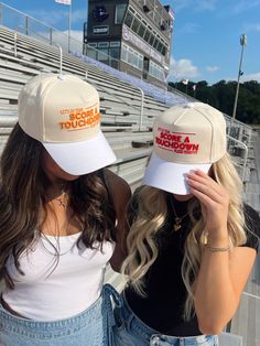 Score a touchdown - plzzzzzzzz hurrrrryyyyy! Haha, this hat is a must + unique on a white brim! Comes in 3 colors: Orange, navy and, red! So fun to rock while cheering on your favorite team! adjustable snapback closure Ships immediately unless on preorder! White Hat With Letter Print, One Size, White Baseball Cap With Curved Brim For Game Day, White Curved Brim Baseball Cap For Game Day, Fun Dad Hat With Visor, Fun Dad Hat With Visor, One Size Fits Most, Fun Visor Dad Hat, White Letter Print Visor Hat, White Trucker Hat For Game Day With Curved Brim, Game Day Hat With Letter Print And Curved Brim