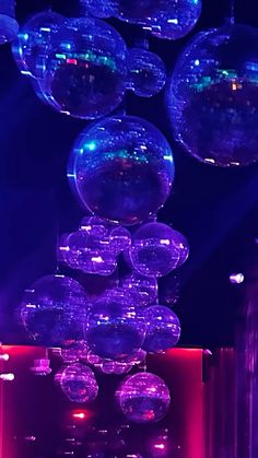 #aesthetic #wallpaper #aestheticwallpaperiphone #discoparty #discoball #euphoria #club Euphoria Aesthetic Pictures, Euphoria Colors, Party Wallpaper Backgrounds, Party Aesthetic Background, Euphoria Wallpaper Aesthetic, Prom Wallpaper, Euphoria Decor, Euphoria Sweet 16, Homecoming Wallpaper