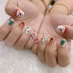 Nails Noel, Nail Noel, Nail Christmas, Cat Nail Art, Cat Nails, Christmas Nail Designs