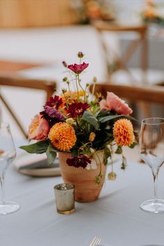 Summer Floral Wedding Centrepiece with pops of orange and pinks in terracotta pots Glasshouse Wedding, Summer Floral Wedding, Glass House Wedding, Summer Flower Arrangements, Bright Wedding Flowers, Wedding Centrepiece, Event Centerpiece, Wedding Floral Centerpieces, Bright Wedding