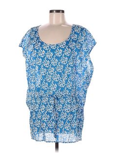 West Indies Casual Dress Size: Medium Blue Dresses - used. 100% COTTON, Scoop Neck, Short, Short Sleeve | West Indies Casual Dress: Blue Dresses - Used - Size Medium Blue Tunic Mini Dress For Vacation, Blue Short Sleeve Mini Dress For Beach Season, Blue Short Sleeve Mini Dress For Beach, Blue Printed Blouse For Beach Season, Blue Tunic Blouse For The Beach, Blue Tunic Top For Vacation, Blue Tunic Blouse For Vacation, Blue Short Sleeve Mini Dress For Beachwear, Blue Tunic Mini Dress For Beach