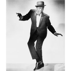 John W. Bubbles Was The Best Tap Dancer Of His Generation. He Played Sportin Life In The Original Cast Of Image 1 Animation Practice, Male Dancers, Baby Dance, Dance Pose, Tap Dancing, John Boy, Dance Like No One Is Watching