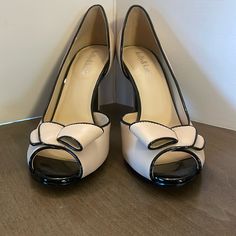 Nude And Black Heels With Bows. Never Worn And In Excellent Condition. Heels With Bows, Black Heels With Bow, Black Cream, Black Heels, Shoes Women Heels, Shoes Heels, Size 7, Women Shoes, Cream