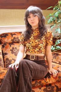 70s Crop Top Vintage, Vintage Fashion Ideas, Retro Style Outfits Vintage Fashion, Retro Outfits 70s Vintage Fashion, Groovy Outfits, 70s Retro Fashion, Retro 70s Fashion, 60s Inspired Outfits, 60s Outfit