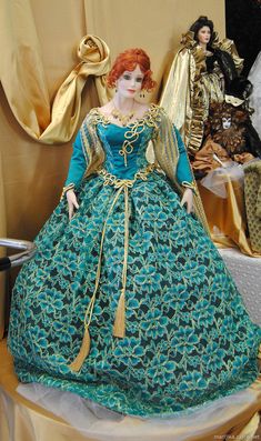 Victorian Dress, Dolls