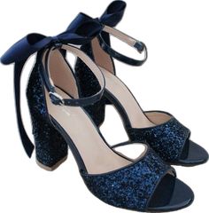 High Heel Sandals With Bow For Prom, Glitter Low Heel Sandals For Prom, Party Glitter Sandals With Block Heel, Low Heel Glitter Sandals For Prom, Glitter Round Toe Sandals For Prom, Round Toe Heels With Bow For Prom, Party Sandals With Bow And Round Toe, Low Heel Block Heels With Bow For Party, Prom Glitter Sandals With Closed Toe