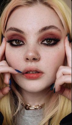 Drag Make-up, Punk Makeup, Swag Makeup, Smink Inspiration, Alternative Makeup, Makijaż Smokey Eye, Dope Makeup, Edgy Makeup, Dark Makeup