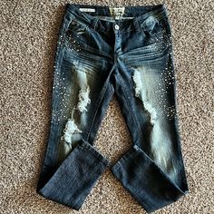 Skinny Jeans With Sequins Lily Color, Junior Jeans, Hot Kiss, Juniors Jeans, Color Blue, Women Jeans, Kiss, Lily, Women Shopping