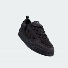 Chaussure adi2000 - Noir adidas | adidas France Adi2000 Shoes, Adidas Adi2000, Lock Logo, Household Waste, Sneakers Adidas, Mens Lifestyle, The Early 2000s, Crazy Shoes, Sport Sneakers