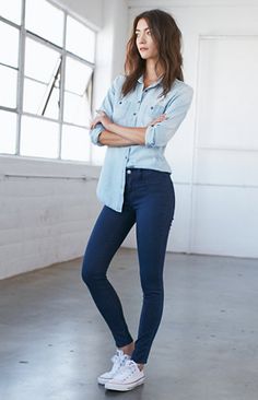 Jeggings Outfit, Blue High Waisted Jeans, Jeans Outfit Women, All Jeans, Denim Jeggings, Casual Style Outfits