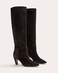 The Banana Boot Black Suede – Everlane Everlane Shoes, Black Heel Boots, Black Suede Boots, Flat Sneakers, Nappa Leather, Bags Accessories, Suede Boots, Boot Shoes Women, Knee High Boots