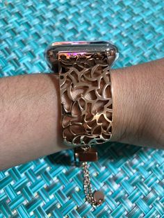 Apple watch bands, 38mm, 40mm, 42mm, 44 mm, series 4 3 2 1, women, fashion, style, rose gold, band, best, new arrivals, stainless steel, beautiful, simple, outfit, jewelry, products, cuffs, watchbands, buy, genuine, real, brand name, designers, metal, bling, diamonds, cuff, leather, skin, bracelet, strap, iwatch, jewelry, unique, iwatch , gold, silver, black, pink, grey, gray #applewatchbands #applewatch #nuroco Apple Watch Cuff, Apple Watch Bands Women, Best Apple Watch, Apple Watch Sizes, Apple Band, Red Cases, Outfit Jewelry, Simple Outfit, Leather Skin