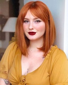 Kylie Jenner Green Hair, Short Red Hair, Haircuts Ideas, Dark Red Hair, Long Bob Haircuts