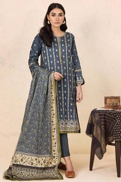 Zeen Wfm31739 Persian Blue Winter Shawl 2021 Pakistani Winter Dresses, Pakistani Designer Suits, Dress Book, Winter Shawl, Persian Blue, Blue Winter, Ladies Clothing, Stylish Dress Book, Pakistani Designers