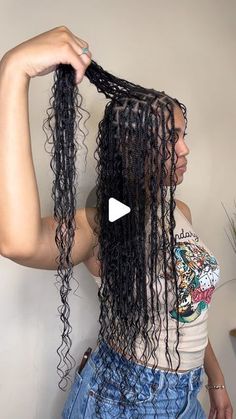 Goddess Braids No Hair Added, Bohemian Style Braids, Box Braids With Loose Hair, Knotless Boho Braids Hairstyles Ideas, Light Boho Knotless Braids, Color 4 Boho Braids, Godness Boho Braids, Knotless Box Braids Medium Boho, Boho Knotless Twists