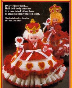 crochet pattern for two dolls dressed in red and white dresses with hearts on them