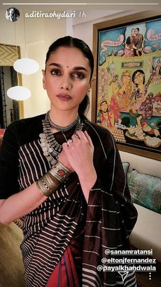 Sarees Combination, Kaatru Veliyidai, Aditi Rao Hydari, Rajputi Dress, Aditi Rao, Cotton Saree Blouse Designs, Blouses Designs, Deepika Padukone Style, Saree Jewellery