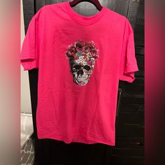 Brand New Hot Pink, Floral Skull T-Shirt Hot Pink Floral, Pink Skull, Skull T Shirt, Floral Skull, Skull Tshirt, Pink Floral, New Color, Hot Pink, Womens Sizes