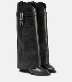 Marta Ortega, Cowboy Carter, Givenchy Shark, Givenchy Boots, Black Leather Knee High Boots, Heels Aesthetic, Mid Heel Boots, Givenchy Shoes, The Shark