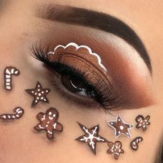 Mother Ginger Makeup Nutcracker, Makeup Looks Holiday, Brown Christmas Makeup, Christmas Party Makeup Looks Simple, Christmas Inspired Makeup Looks, Gingerbread Eye Makeup, Cute Fall Makeup, Gingerbread Makeup