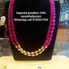 Mango Mala Jewellery, Gajendra Jewellers, Desi Jewelry, Temple Jewellery Earrings, Black Beads Mangalsutra, Black Beads Mangalsutra Design, Gold Jewelry Outfits