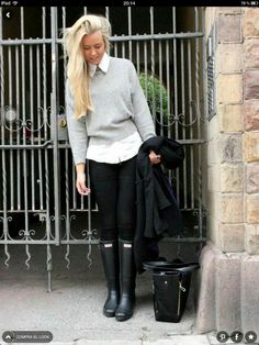 Black Hunter Boots Outfit, Hunter Boot Outfits, Black Riding Boots Outfit, Riding Boots Outfit, Riding Boot Outfits, Rain Boot Outfit, Hunter Boots Outfit, Black Hunter Boots, Preppy Mode