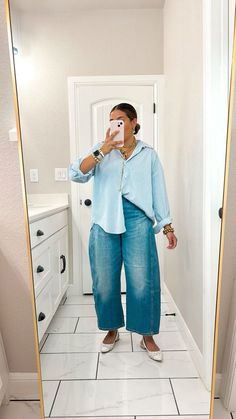 Plus Size Barrel Jeans Outfit, Barrel Jeans Outfit, Button Down Outfit, Barrel Jeans, Pearl Lariat, Preppy Summer Outfits, Jeans Outfits, Casual Work Outfit, Work Style