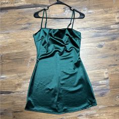 Windsor Short Satin Party Dress - Size L Never Worn Green Mini Dress For Prom Season, Chic Green Mini Dress For Prom, Green Mini Dress For Prom, Green Sleeveless Mini Dress For Prom Season, Green Mini Dress For Cocktail And Prom Season, Green Mini Dress For Cocktail During Prom Season, Green Cocktail Mini Dress For Prom Season, Green Mini Dress For Prom Party, Solid Satin Party Dress