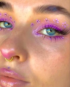 Artsy Eye Makeup, Concert Makeup, Drag Make-up, Rhinestone Makeup, Rave Makeup, Purple Makeup, Smink Inspiration, Eye Makeup Designs, Makijaż Smokey Eye