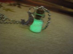 Luminous Silver Jewelry For Party, Silver Glow-in-the-dark Jewelry For Party, Silver Glow In The Dark Jewelry For Party, Shell Necklace Aesthetic, Glass Bottle Necklace, Tiny Bottles, Cork Bottle, Vial Necklace, Bottle Craft