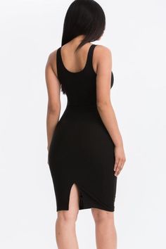 Vestido midi ajustado con abertura en la espalda acanalada de Capella Apparel



 Peso suave y ligero con gran elasticidad para mayor comodidad.


 Número de estilo: BD2855


 Detalles de la tela: 92 % poliéster, 8 % elastano


 El modelo mide 5'8" y lleva puesto un pequeño



 Largo: 38.5" Ribbed Club Bodycon Dress, Ribbed Stretch Bodycon Dress For Date Night, Sleek Stretch Knee-length Bodycon Dress, Sleek Knee-length Stretch Bodycon Dress, Knee-length Elastane Bodycon Dress For Club, Casual Bodycon Midi Dress With Side Slits, Knee-length Elastane Bodycon Dress, Sleek Midi-length Bodycon Dress, Chic Stretch Bodycon Dress With Side Slits