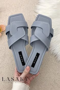 Lasaky - Stylish Cross-Strap Flat Sandal Slides for Relaxed Beach Attire Sandal Slides, Casual Beach Wear, Beach Attire, Dressing Style, Shoe Sole, Point Shoes, Women Shoes Flats Sandals, Word Wrap, Cross Straps