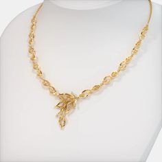 Custom Gold Jewelry, Simple Necklace Designs, Unique Gold Jewelry Designs, Bridal Jewelry Sets Brides, White Diamond Necklace, Gold Chain Design