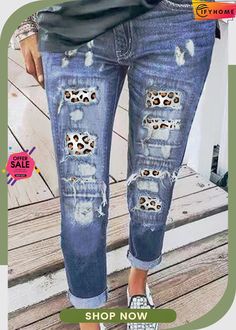 Leopard Print Ripped Jeans Creative Jeans, Printed Denim Jeans, Gifts For Female Friends, Womens Ripped Jeans, Patch Jeans, Denim Jeans Ripped, Patches Fashion, Stylish Jeans, Bootcut Jean