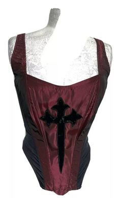 Gothic Corset Top, Vampire Corset, Corset Etsy, Americana Outfits, Waistcoat Outfit, Silk Corset, Corset Outfit, Style Indie, Boned Corsets