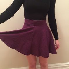 This Berry Colored Skirt Will Pair Well With Anything. Wear It With Sneakers, Sandals, Or Heels Depending On The Look You Want. Casual Purple Mini Skirt For Fall, Casual Stretch Purple Skirt, Purple High Waist Stretch Skirt, Purple Stretch Trendy Skirt, Purple Stretch Mini Skirt, High Waist Stretch Purple Skirt, Trendy Stretch Purple Skirt, Purple Stretch High Waist Skirt, Trendy Purple Stretch Skirt